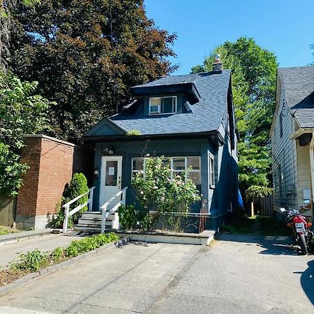 Lovely II Space Share A Room East York Canada Toronto Exteriör bild
