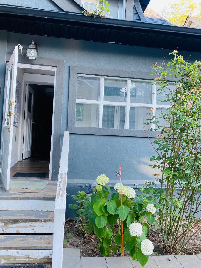 Lovely II Space Share A Room East York Canada Toronto Exteriör bild