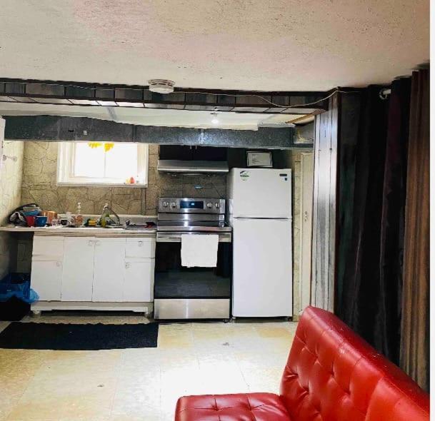 Lovely II Space Share A Room East York Canada Toronto Exteriör bild