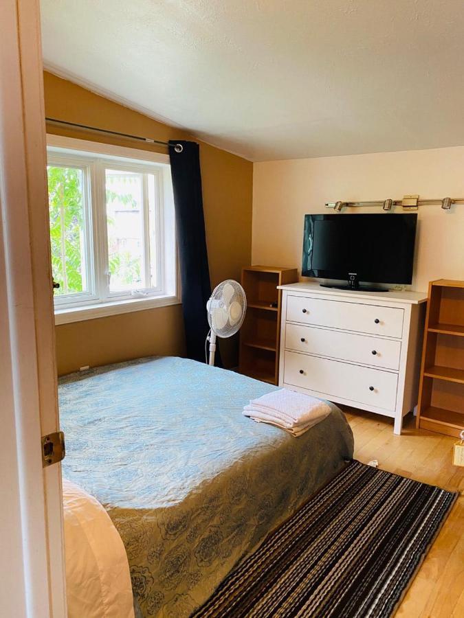 Lovely II Space Share A Room East York Canada Toronto Exteriör bild